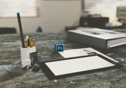 Minimalism in Modern Graphic Design