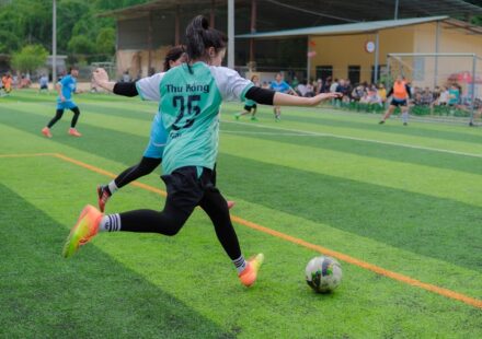 5 Quick Football Drills for Busy Players