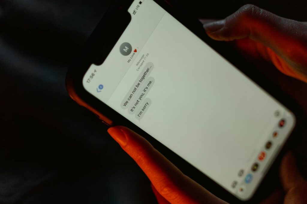 text message bubble with IG
