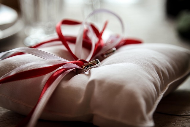 Illustration of an ancient pillow or cushion, representing the origin of the word 'bolster