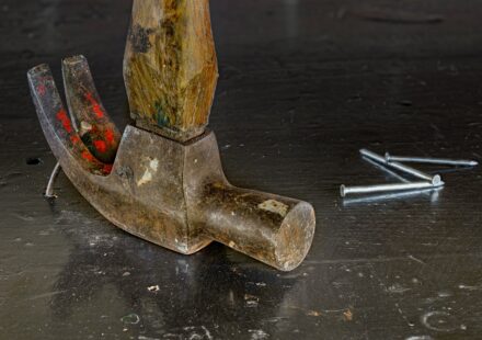 how to get a construction job