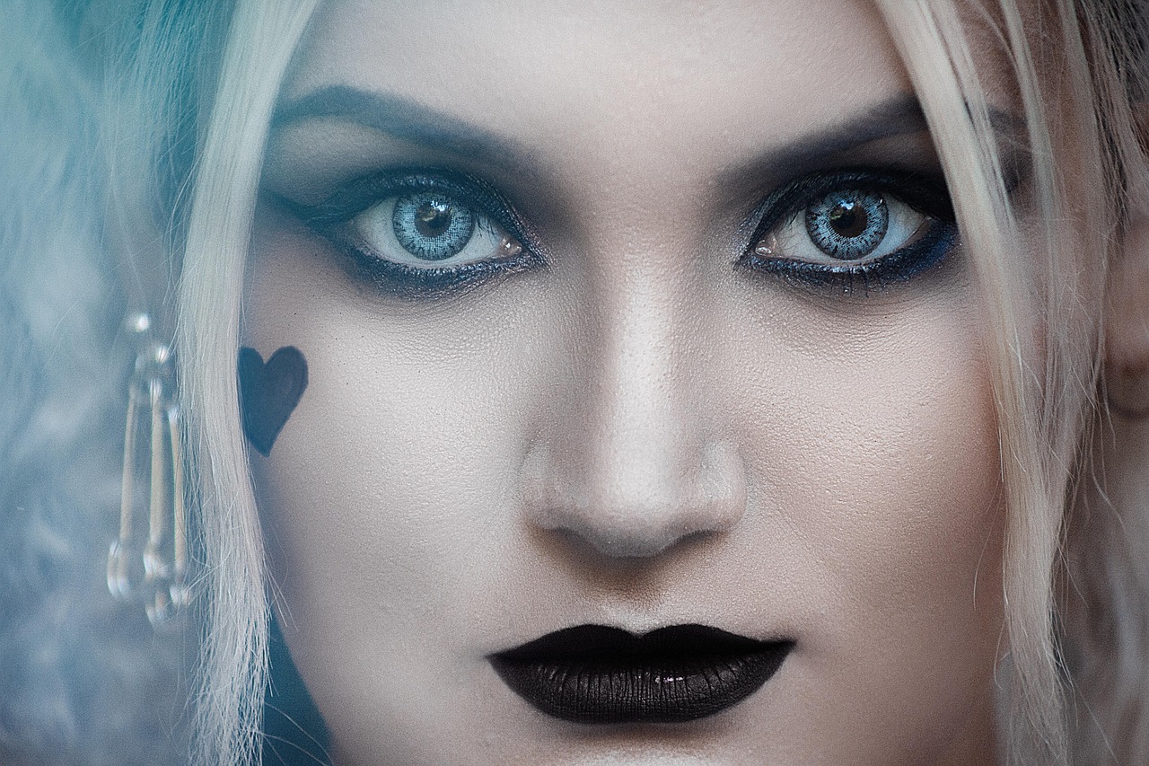 Harley Quinn Costumes: Your Ultimate Buying Guide