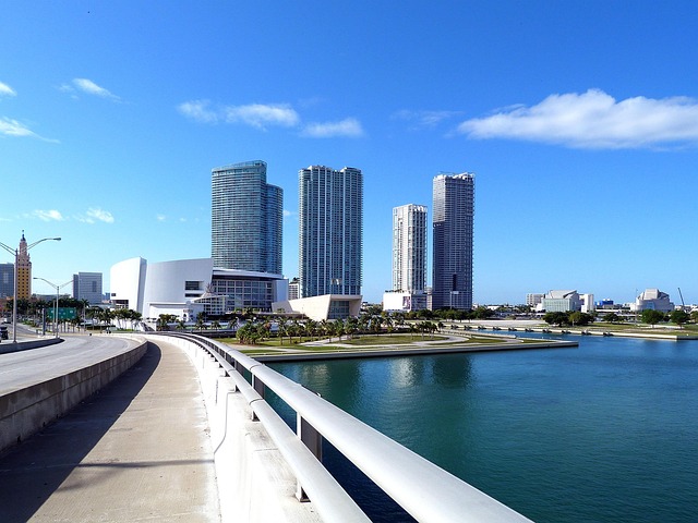 Miami skyline with diverse architectural styles (expert miami)
