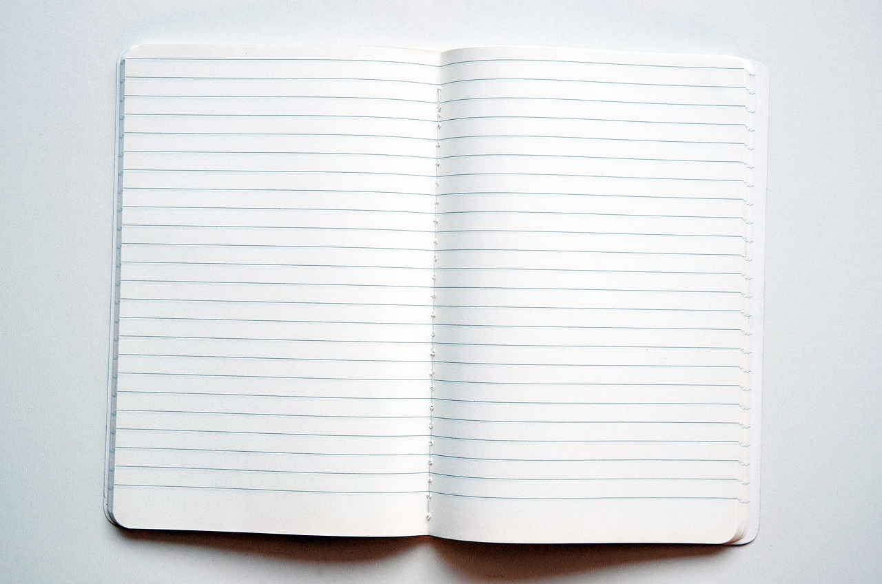 Biography vs Autobiography: Understanding the Key Differences
