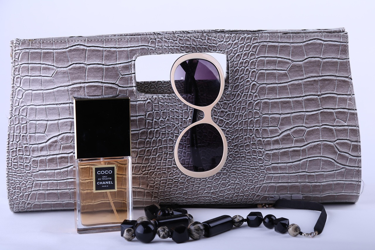 Frances Valentine: Beyond the Bag, A Fashion Legacy