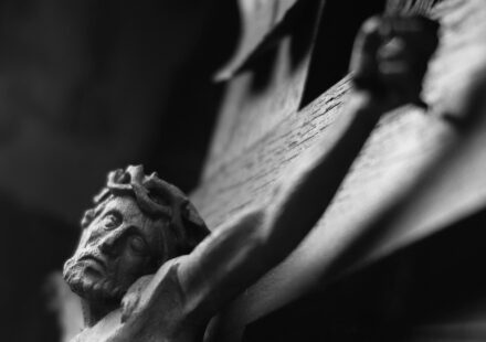 Jesus crucifixion historical art