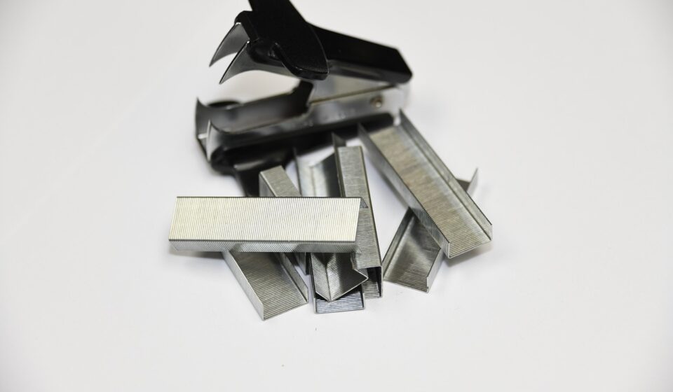 staples office supply bins